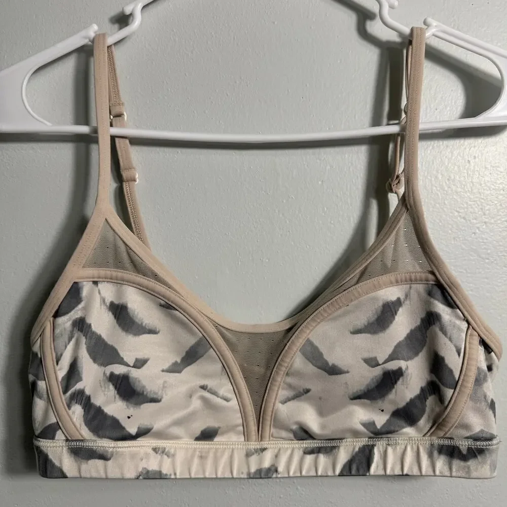 Lululemon Dance To Yoga Bra